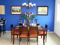 casa romantica dining area