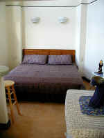 Casita - king bed on main level