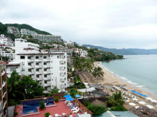 beachfront view looking south along los Muertos