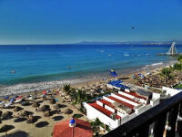 a nice view north along Los Muertos beach and the new pier