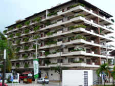 plaza dorado beach-front condominium building in pto vallarta