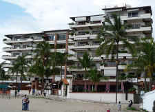 los muertos beach condos puerto vallarta