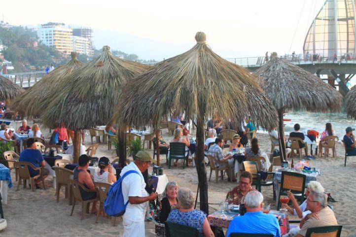 Gay Puerto Vallarta Restaurants & Dining - More Photos - Gay Vallarta Guide  Pictures Pics Photo Images