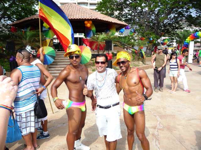 Gay Holidays 42