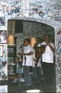 puerto vallarta la bodeguita del medio with Candela and cuban music